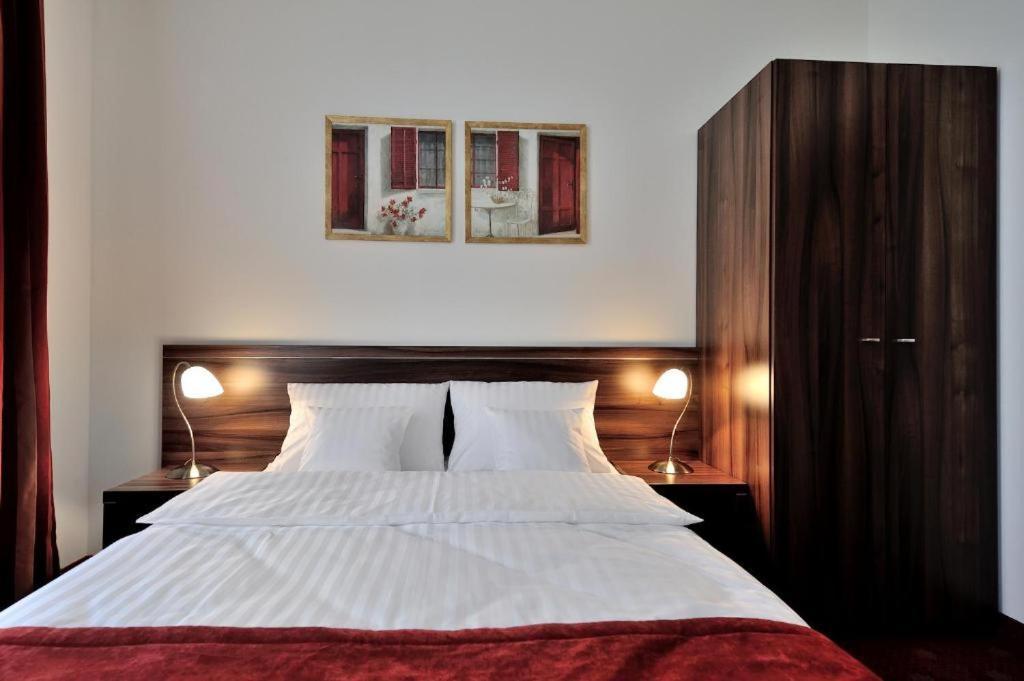 Hotel Centrum Sosnowiec Dış mekan fotoğraf